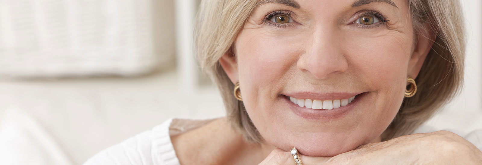 How dental bridges can restore the smile after tooth loss